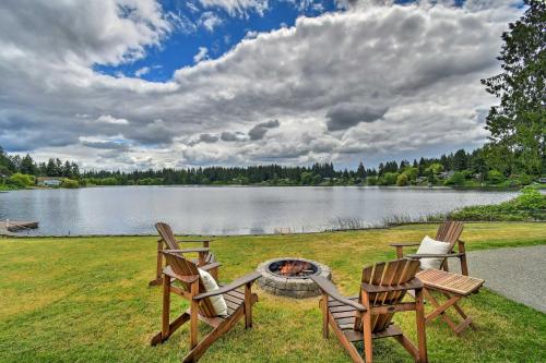 Stylish Olympia Home with Private Boat Dock! - Olympia