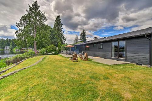 Stylish Olympia Home with Private Boat Dock!