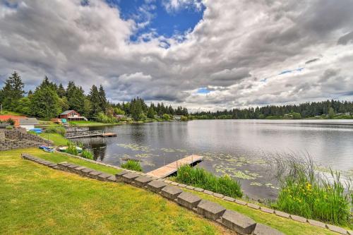 Stylish Olympia Home with Private Boat Dock!