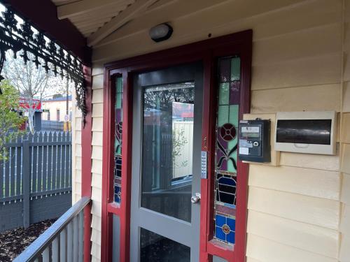 BENDIGO BOTANIC MOTEL- with KING BEDS-REFURBISHED 2022