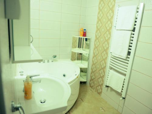 Guesthouse Đokić - image 13