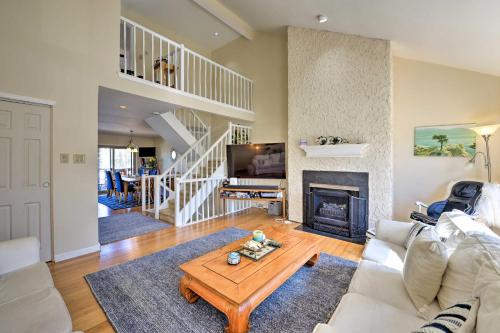 Brigantine Beach Block Townhome with 3 Balconies! - image 2