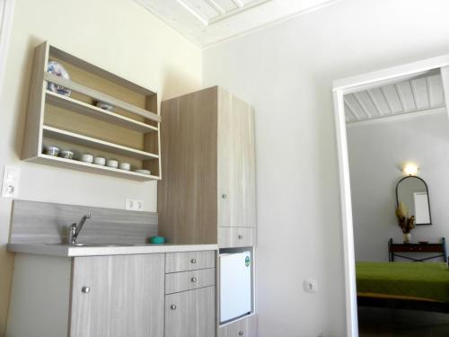 Galaxy Hotel - image 5
