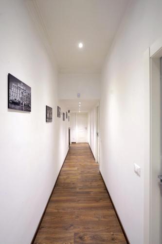 Star Vatican Rooms - image 11