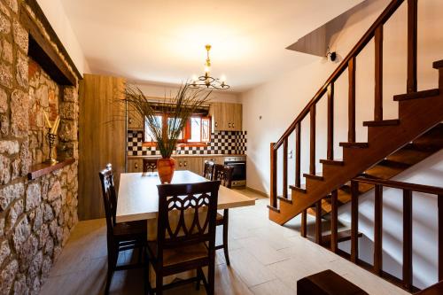 Seaside Dukes Villas in Paralio Astros