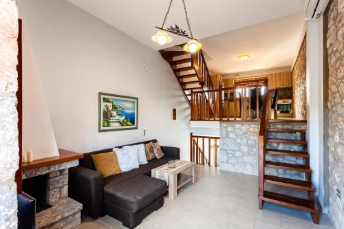 Seaside Dukes Villas in Paralio Astros