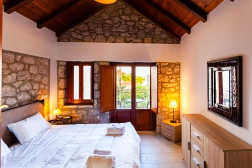 Seaside Dukes Villas in Paralio Astros