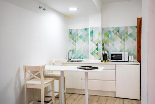 카세레스 Hostal Plaza de Italia 3성급 호텔 로비