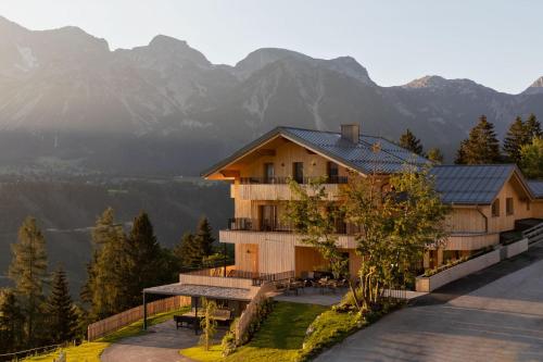 Holzhackerin - the charming Haus am Berg Schladming