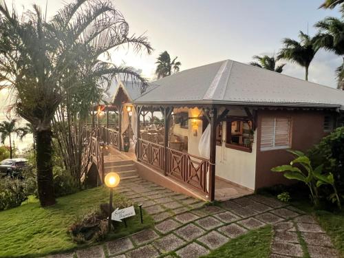 Residence AU 'TI SUCRIER in Deshaies