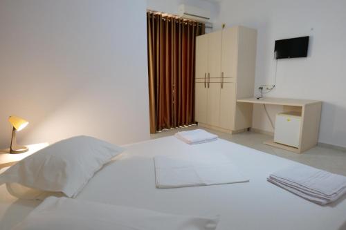 Saranda Inn Rooms & Apartments – Saranda, OR