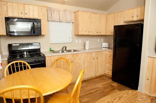 Two-Bedroom Cabin 