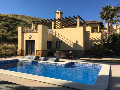 Villa Jacaranda gîte à louer La Jara