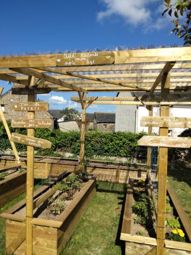 La Jacarandière (La Jacarandiere) in Les Forges