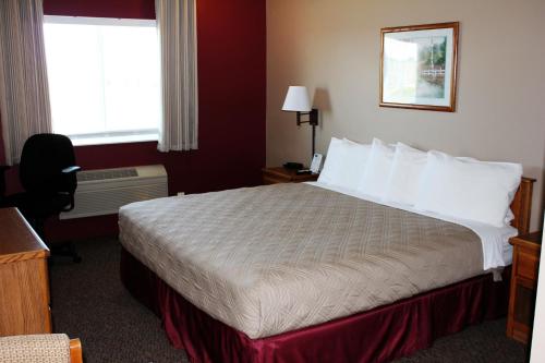 Capri Inn & Suites - Beatrice - image 5