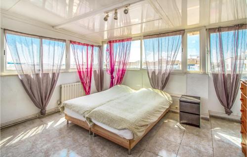 3 Bedroom Lovely Home In Orihuela Costa