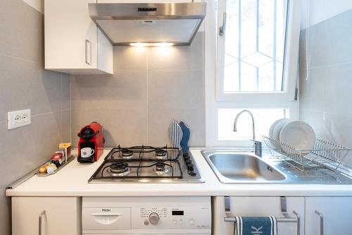 Kitchen, Nel verde a due passi dal mare in Lido Degli Estensi