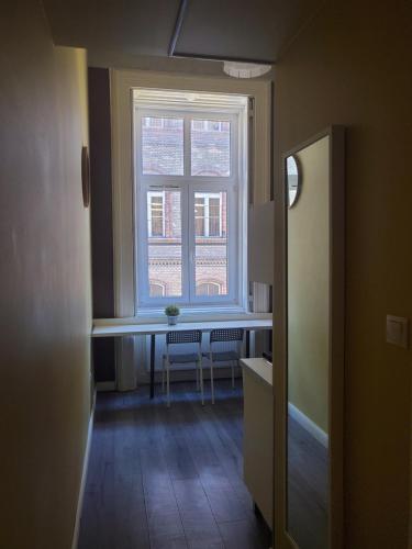 Economy Rooms and Apartments 3