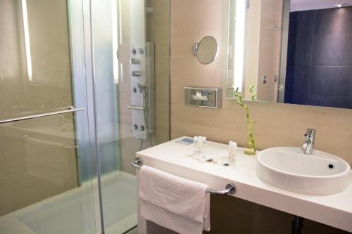 Barceló Costa Vasca - image 13