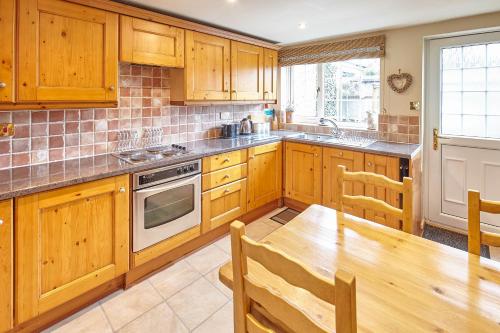 Host & Stay - Honeysuckle Cottage in Moorsholm