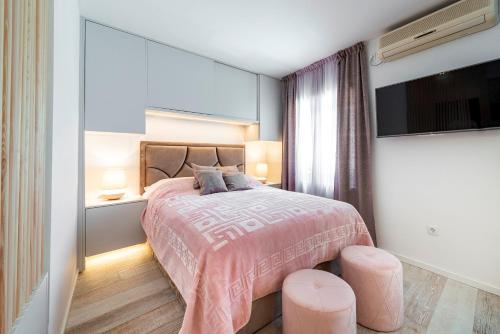 Studio Apartment image 7