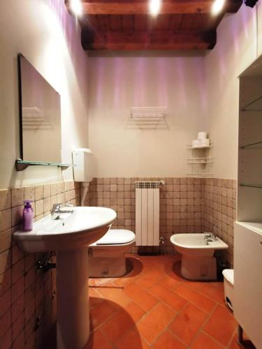 Bathroom, Residence Le Parti in Salo