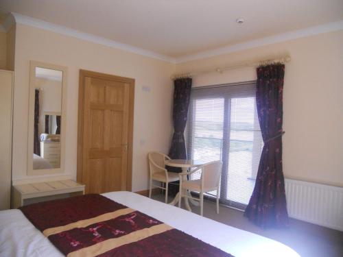 B&B The Silver Eel - image 3