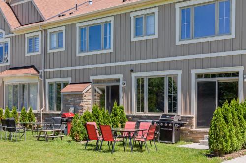 المرافق, Modern Home with Sauna Pool Table and Mountain View in The Blue Mountains (ON)