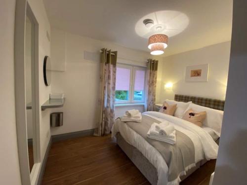 Location Location - Gorgeous 3 Bed Apartment in Killarney, Killarney (photo 10)