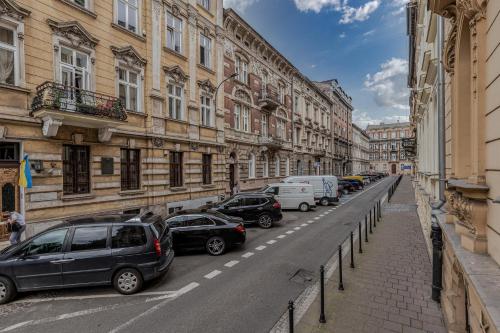 Parkside Fresh Apartments - Old Town Guesthouse - by Upstairs 2
