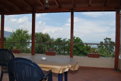 Apartment Plaisir in Поградец