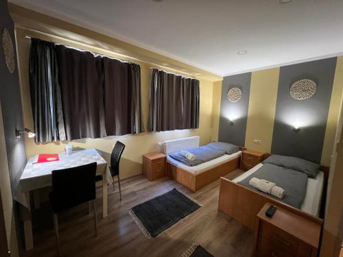 Kirschbaum Apartment - image 14