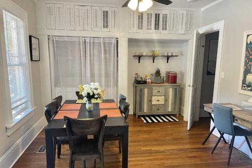 Facilities, 1266 Monroe Dr 2 in Morningside-Lenox Park