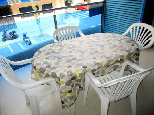 Three-Bedroom Apartment image 4