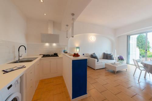 Villa To Ischia With Love 2