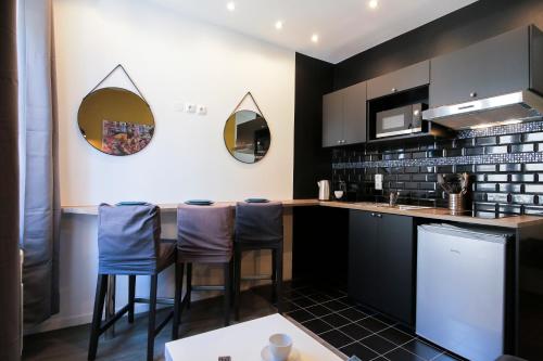 Le Grunge, T2 hypercentre chic et cosy, Wifi par SOVALFI - Location saisonnière - Saint-Étienne