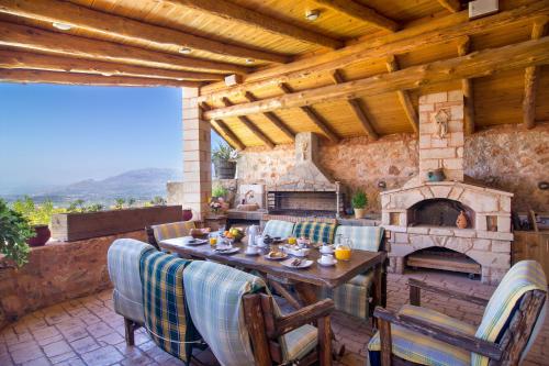 Facilities, Samonas Traditional Villas Green villa Faskomilia - 75m² maisonette in Keramies