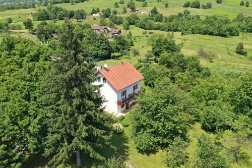  Apartment and Rooms Ivancica, Pension in Selište Drežničko