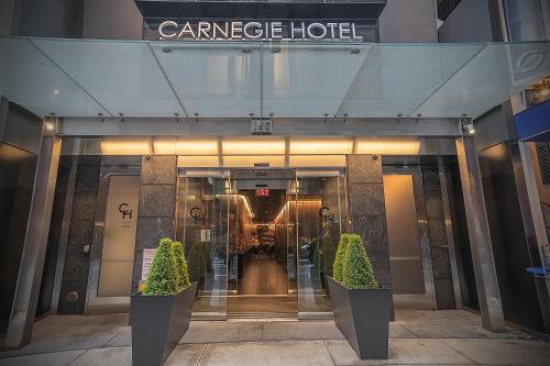 숙소 외관, 카네기 호텔 (Carnegie Hotel) in 미드타운 웨스트