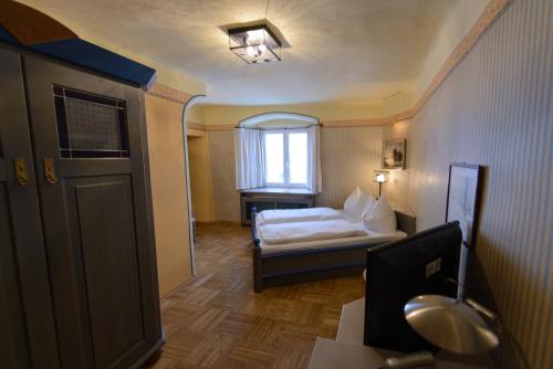Hotel Gasthof Zweimüller - image 9