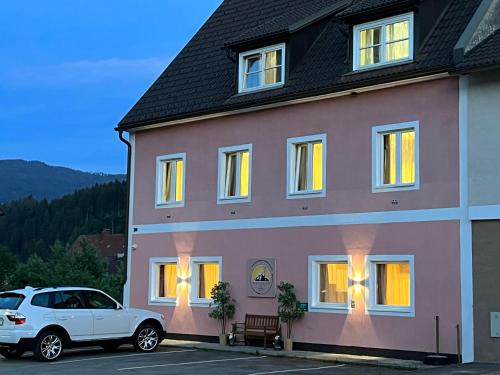 Kirschbaum Apartment - image 11