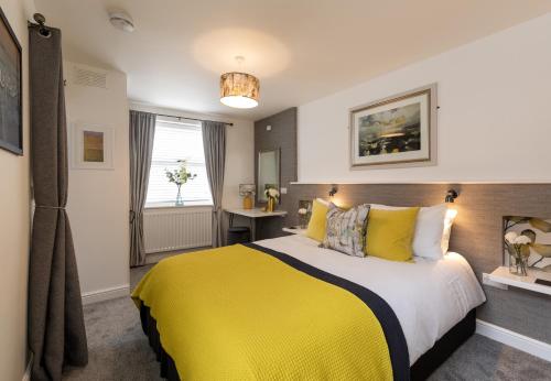 Bijou Romantic Retreat, Whitby centre