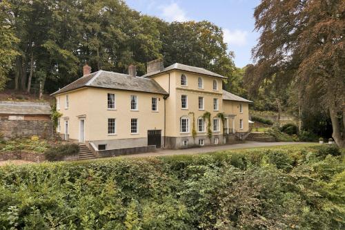 Broomfield House, Three Cocks, Mid Wales