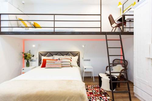 Premium Rooms by Hi5 - Style at the Comedy Theater, Budapest