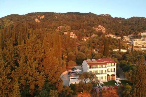  Nikoli Apartments in Benitses