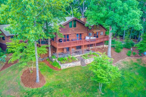 Treehouse Retreat in Jasper, USA