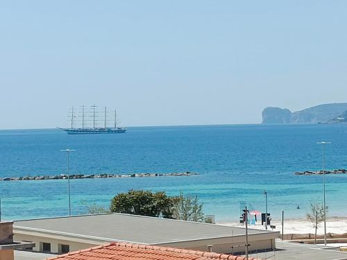 White Beach in Lido