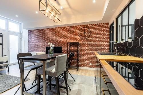 Loft Magnan - PARKING - idéal couples -BEACH -TRAM & Supermarkets - New & Confort-AC, Nice (fotografie 7)