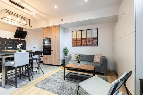 Loft Magnan - PARKING - idéal couples -BEACH -TRAM & Supermarkets - New & Confort-AC, Nice (fotografie 4)