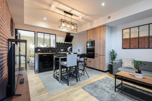 Loft Magnan - PARKING - idéal couples -BEACH -TRAM & Supermarkets - New & Confort-AC, Nice (fotografie 10)
